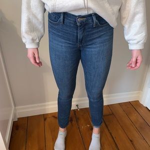Levi’s skinny jeans